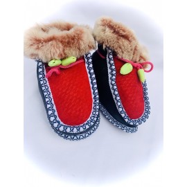 Baby Shoe booties (KAYI)